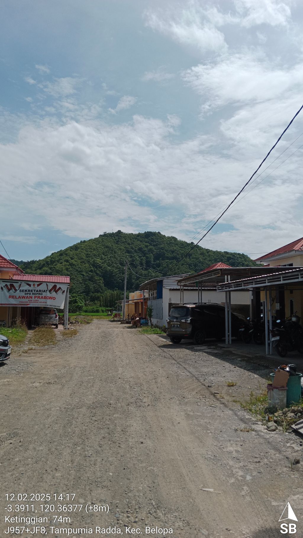 foto gerbang perumahan Bumi Tadette Permai III