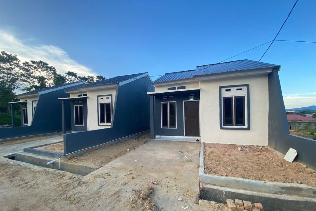 foto tampak rumah tipe 36/94,5 perumahan Amar Residence
