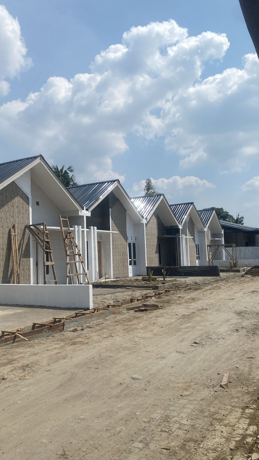 foto tampak rumah tipe 36 perumahan Graha Mutiara II