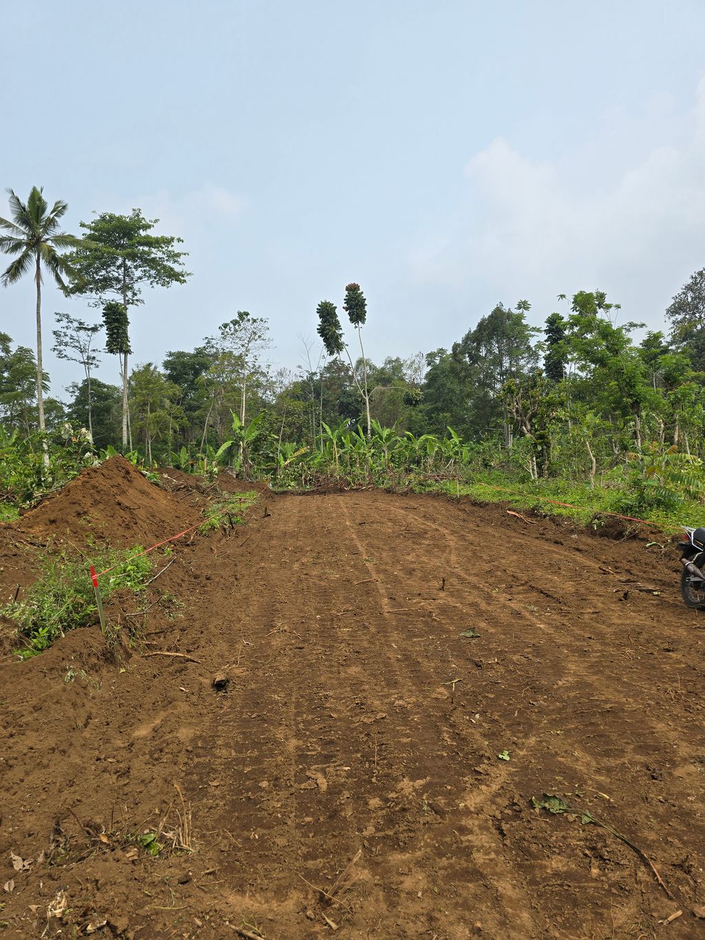 foto posisi tengah perumahan Perumahan Restoe Boemi Nagarawangi