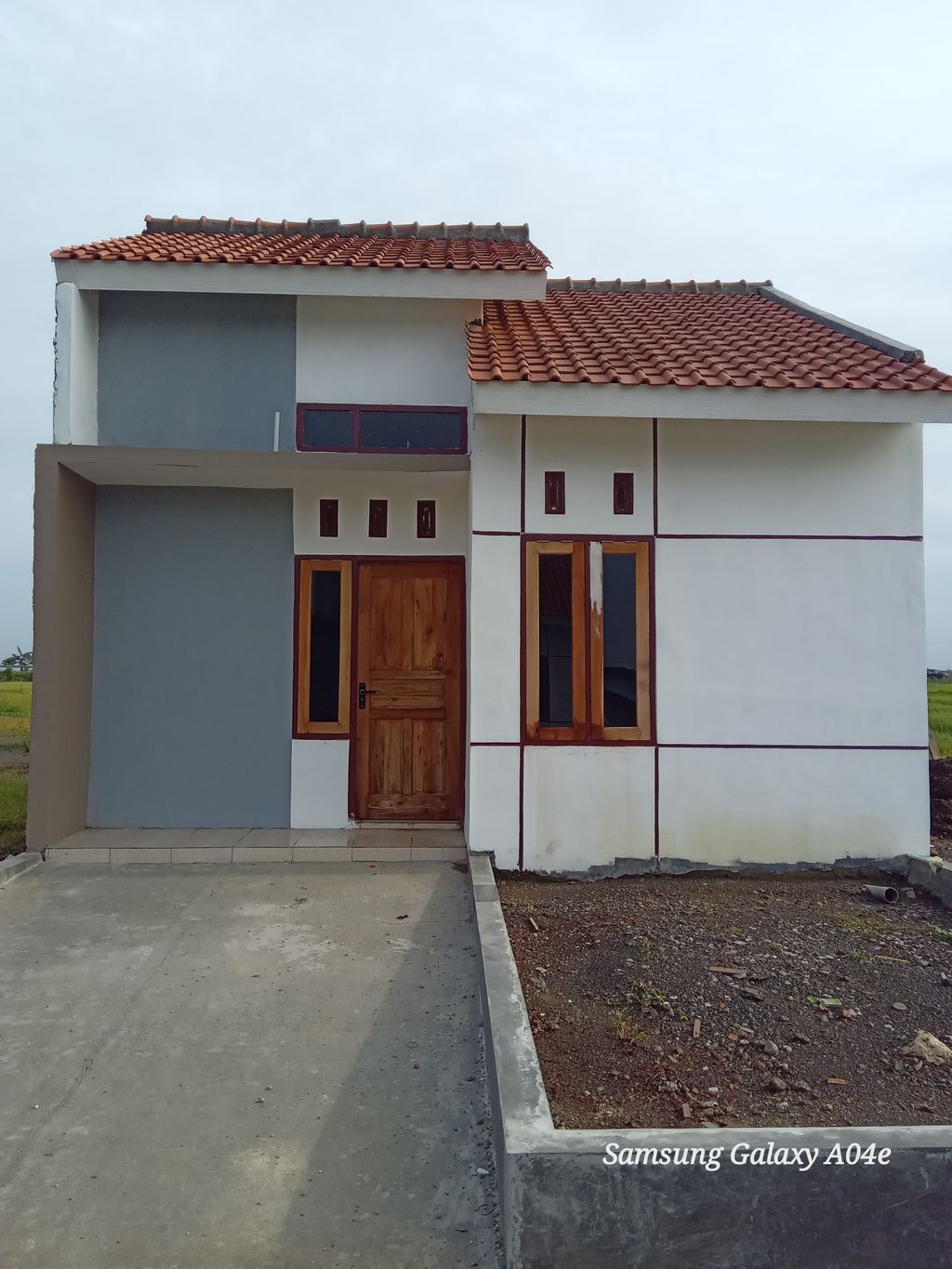 foto tampak rumah tipe 30/66 perumahan GRIYA PERTAMA INDAH