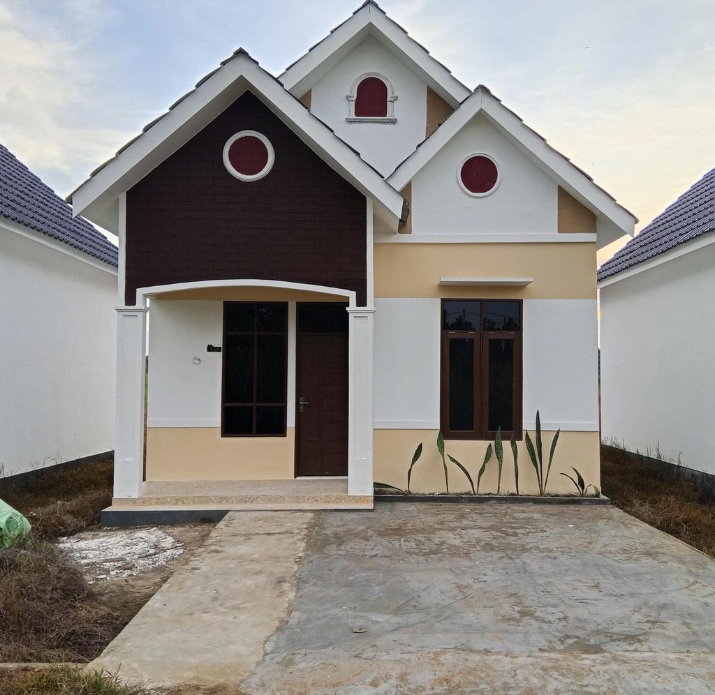 foto tampak rumah tipe 36 perumahan DAMAI INDAH 1