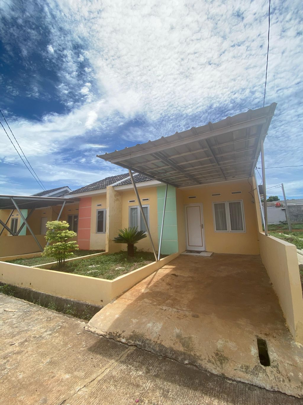 foto tampak rumah tipe 30/60 2024 perumahan GRIYA NANIBAR RANCAKANDONG