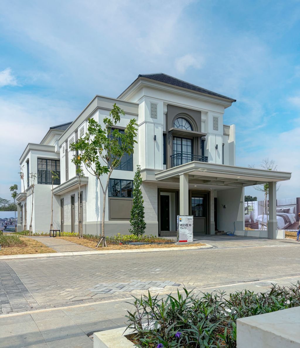 foto tampak rumah tipe T.154/140-KV perumahan GRAND WISATA - KLASIKA TAMBAHAN