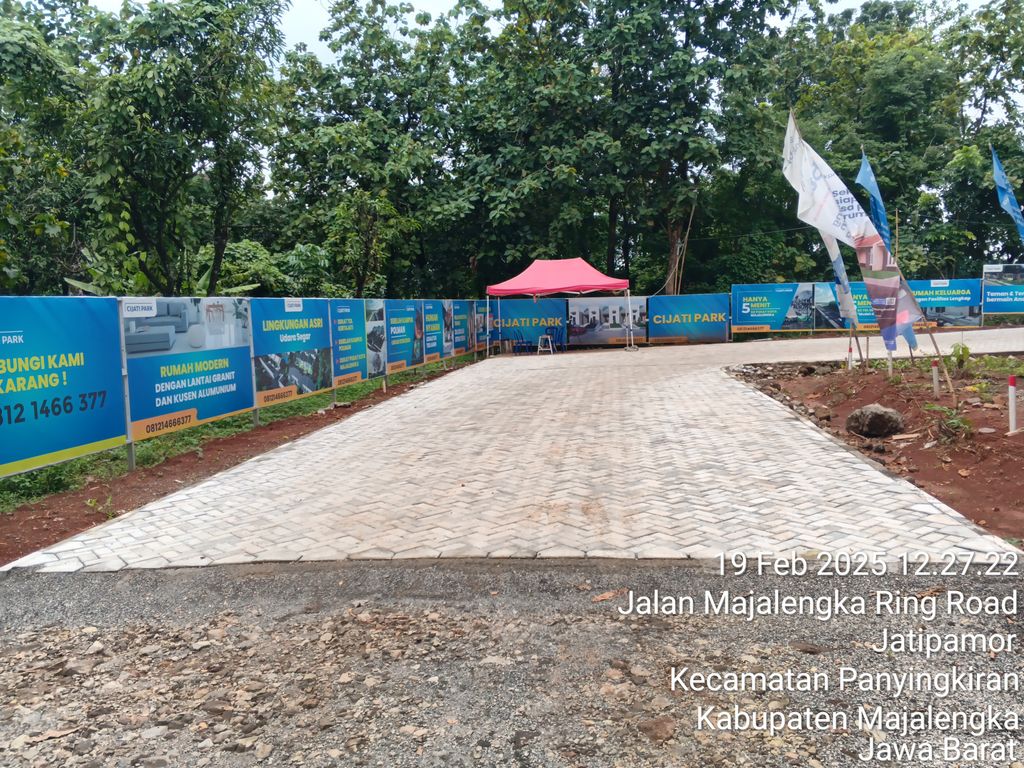 foto gerbang perumahan CIJATI PARK
