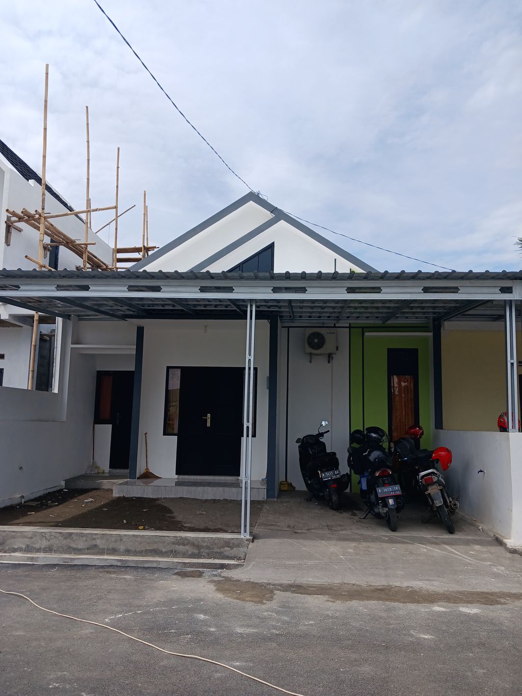 foto contoh rumah perumahan Rinjani Gardenia City