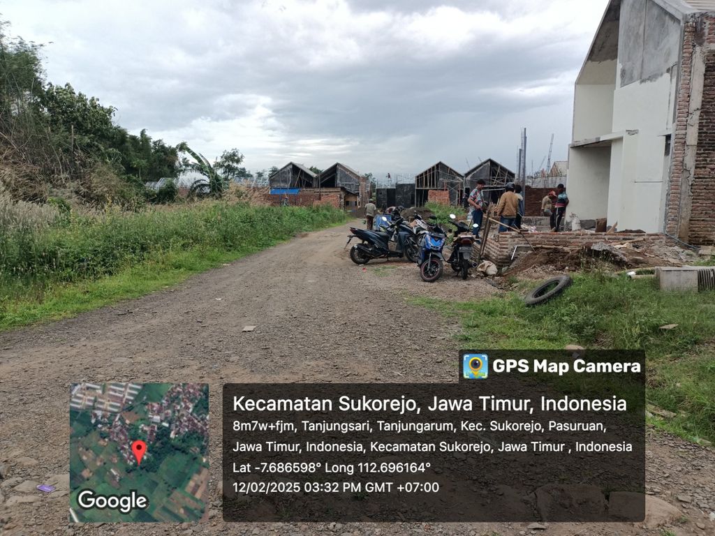 foto gerbang perumahan PURI TANJUNG ARUM