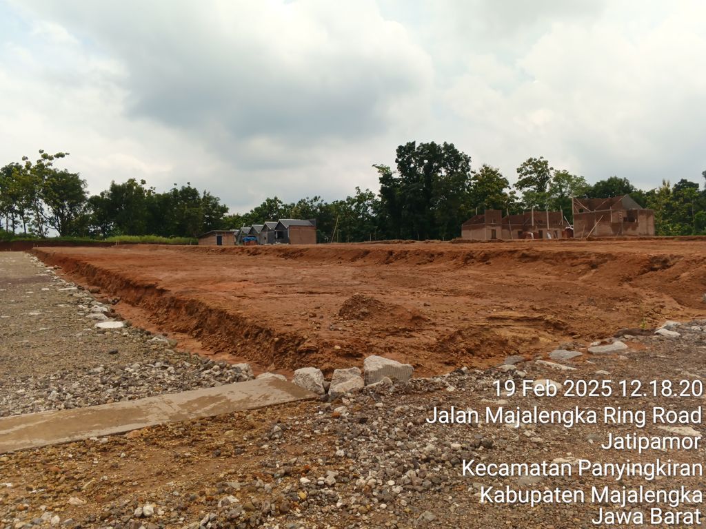 foto posisi tengah perumahan CIJATI PARK