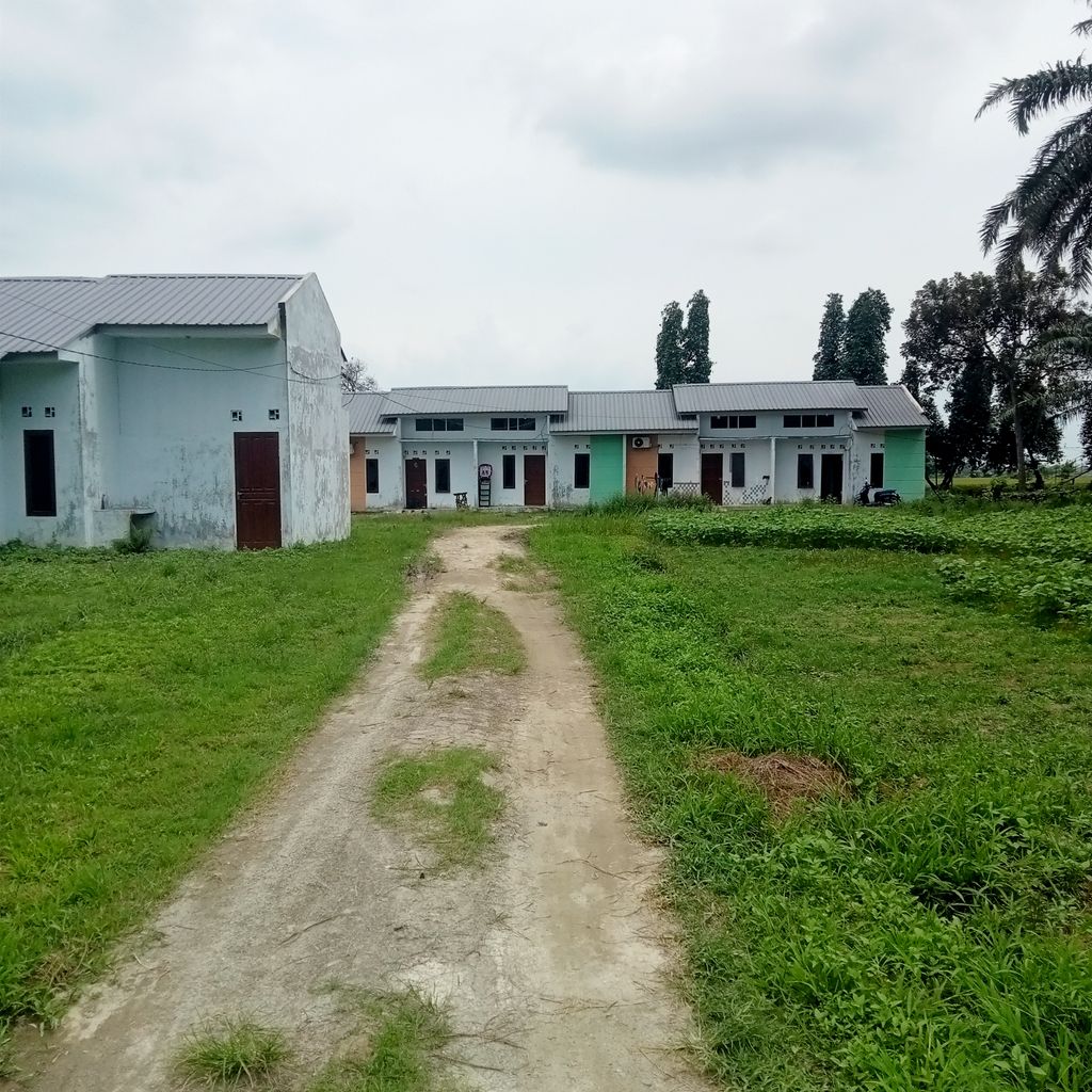 foto gerbang perumahan PERUMAHAN FATIYA REGENCY