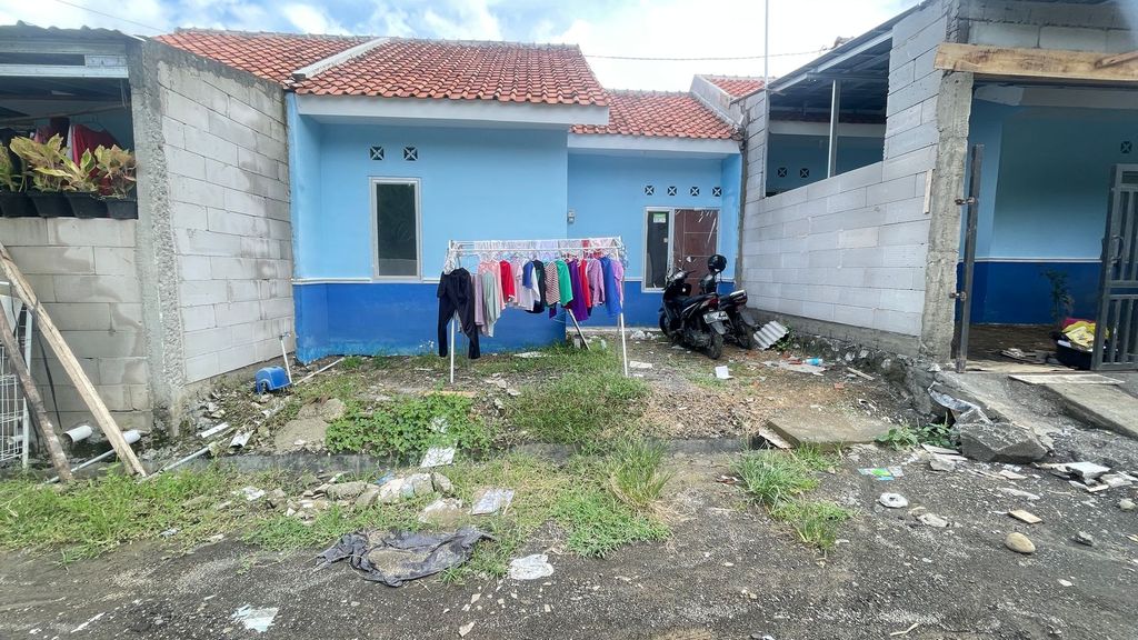 foto tampak rumah tipe 30/60 blok D no 6 (subsidi) perumahan GRAND MAHKOTA SULTAN 4
