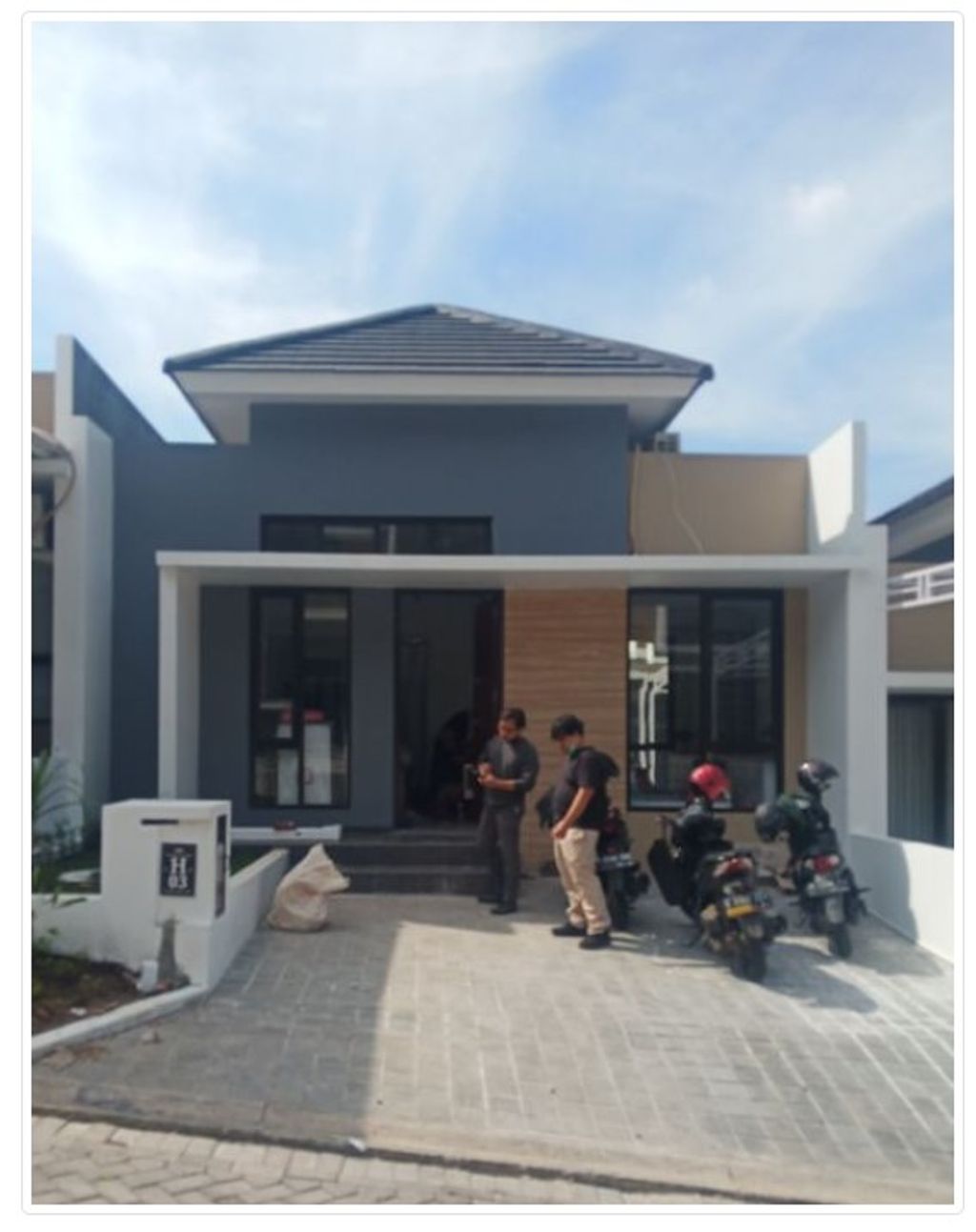 foto tampak rumah tipe 45/84 standar perumahan Pandanaran Height