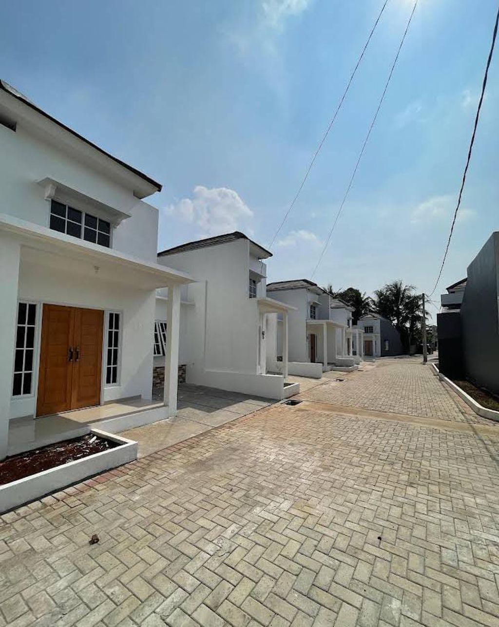 foto contoh rumah perumahan MEADOW GARDEN