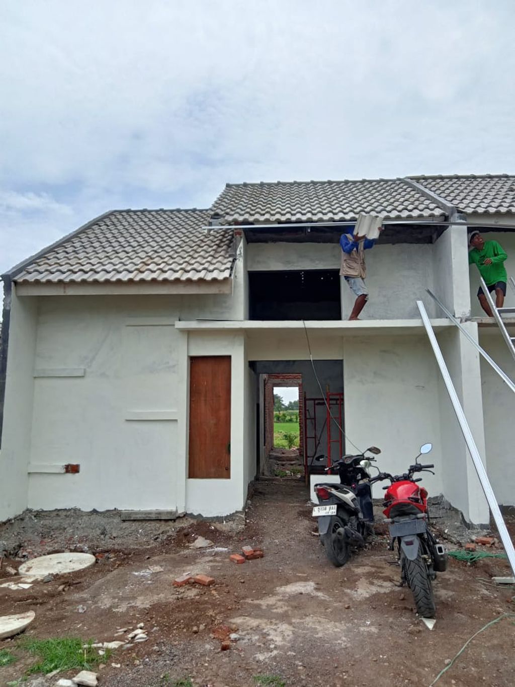 foto tampak rumah tipe 30/60 perumahan PURI TANJUNG ARUM