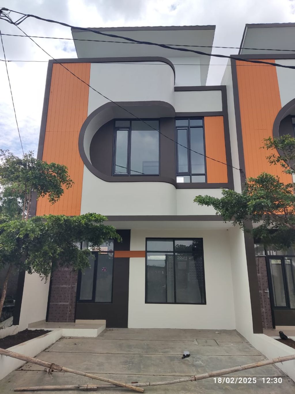 foto tampak rumah tipe 60 Compact 3 Kamar HC (601) perumahan G-Land Katapang Residence 1