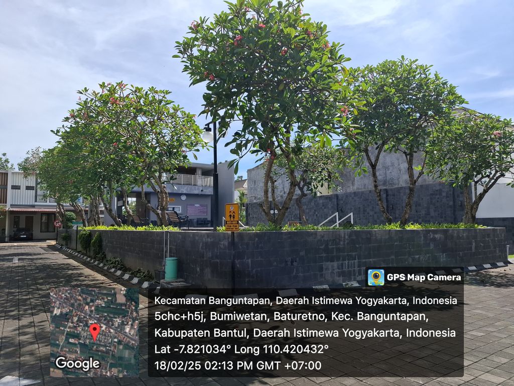 foto contoh rumah perumahan Laguna Spring Jogja