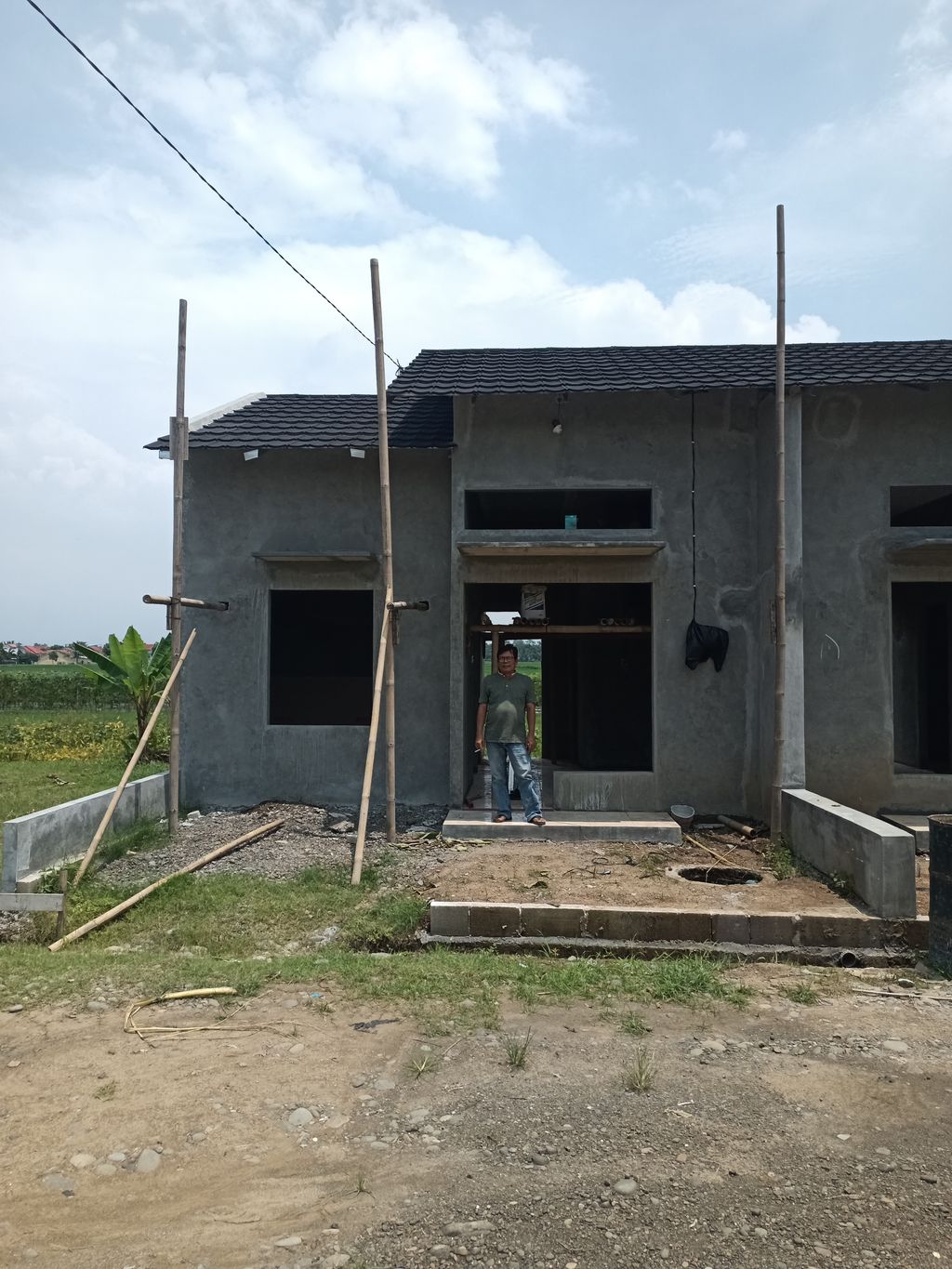 foto contoh rumah perumahan cluster purwosari residence