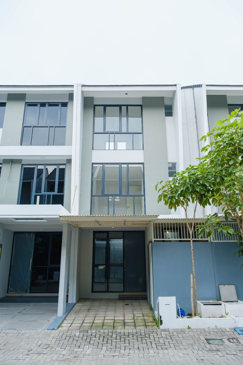foto tampak rumah tipe Serenade - 3BR Standard perumahan ROYAL RESIDENCE