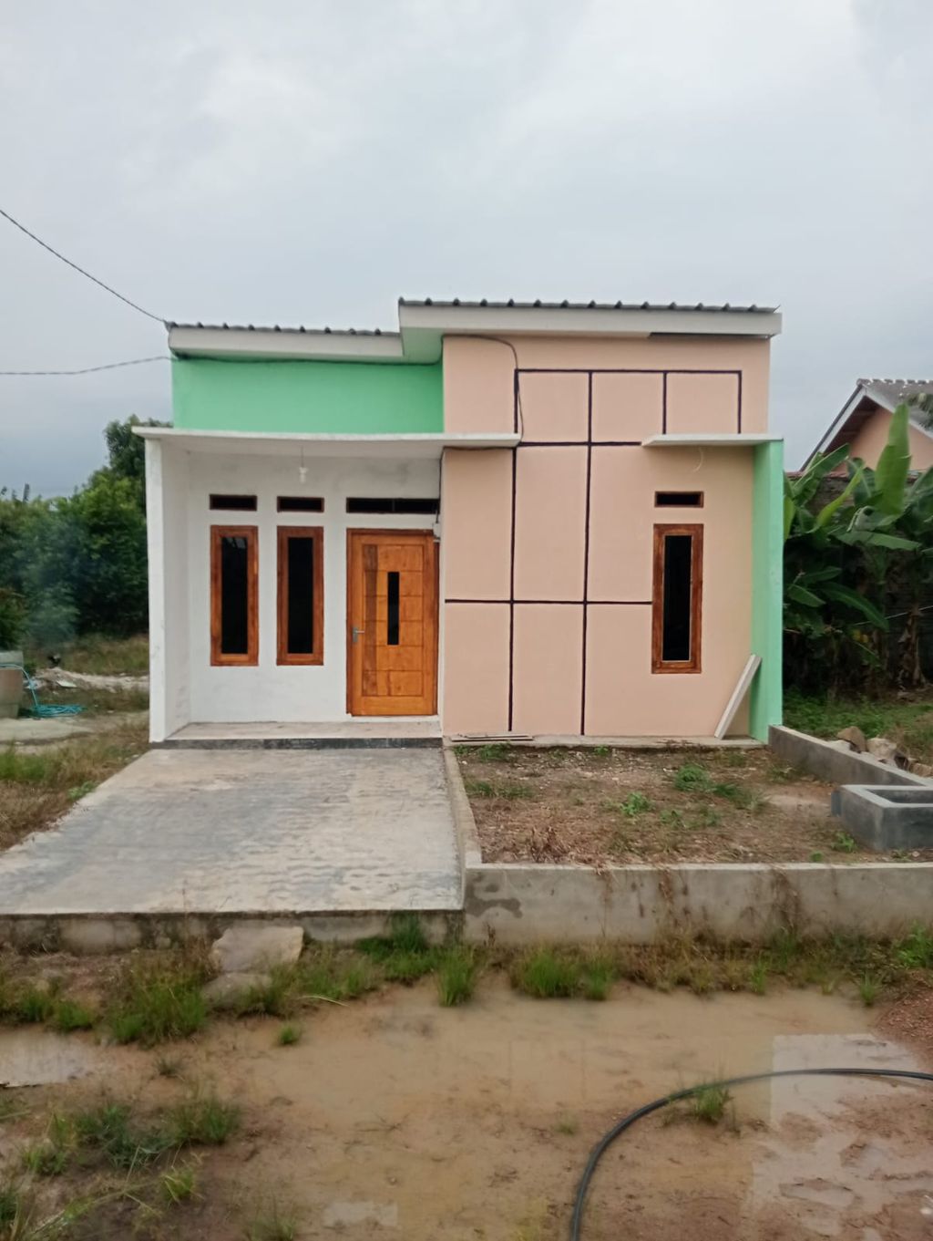 foto tampak rumah tipe 36 perumahan LEGUN HARMONI 2