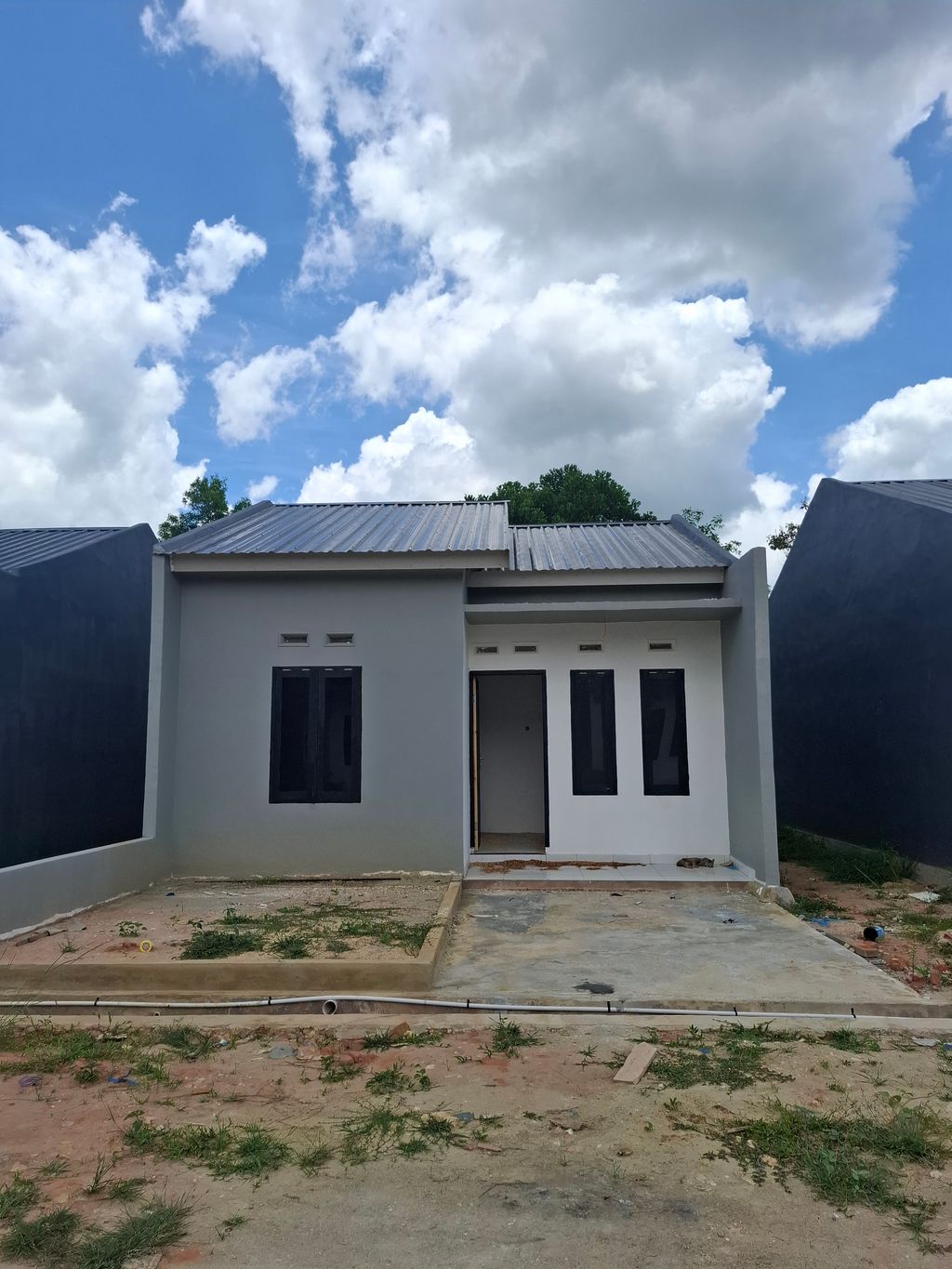 foto tampak rumah tipe SUBSIDI perumahan ZAM RESIDENCE I