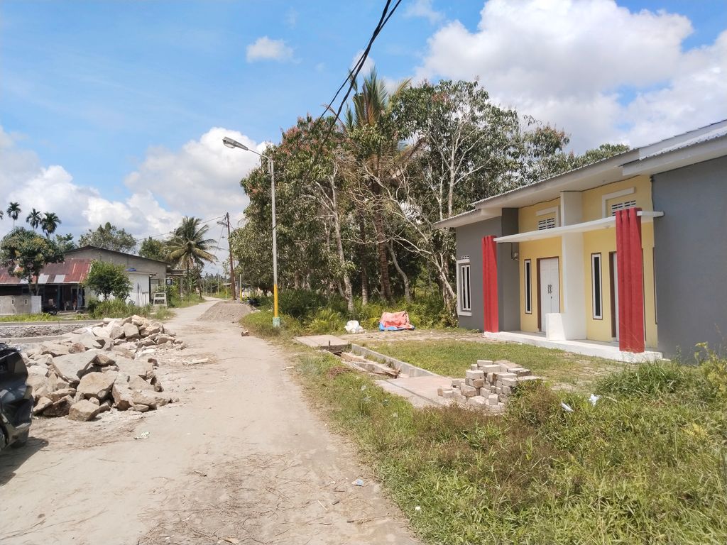 foto gerbang perumahan BAMBU RESIDENCE