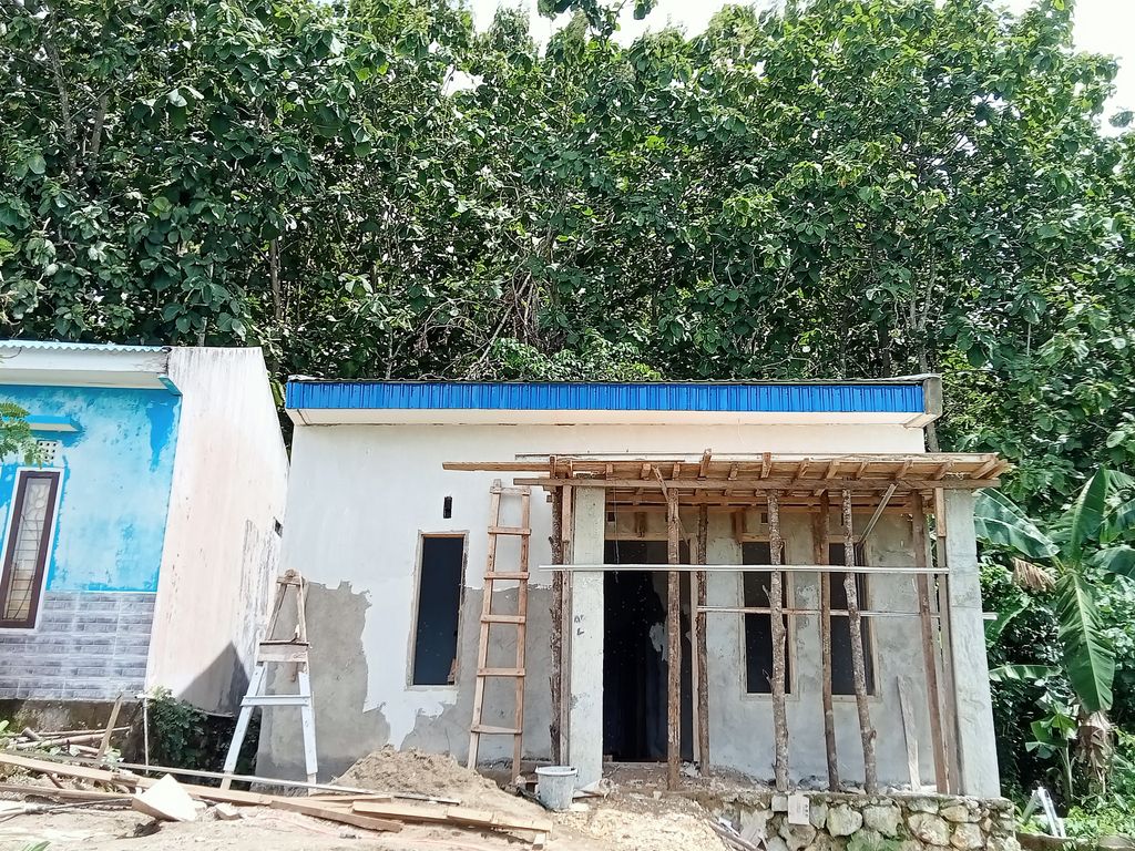 foto contoh rumah perumahan VILLA MAHKOTA 4