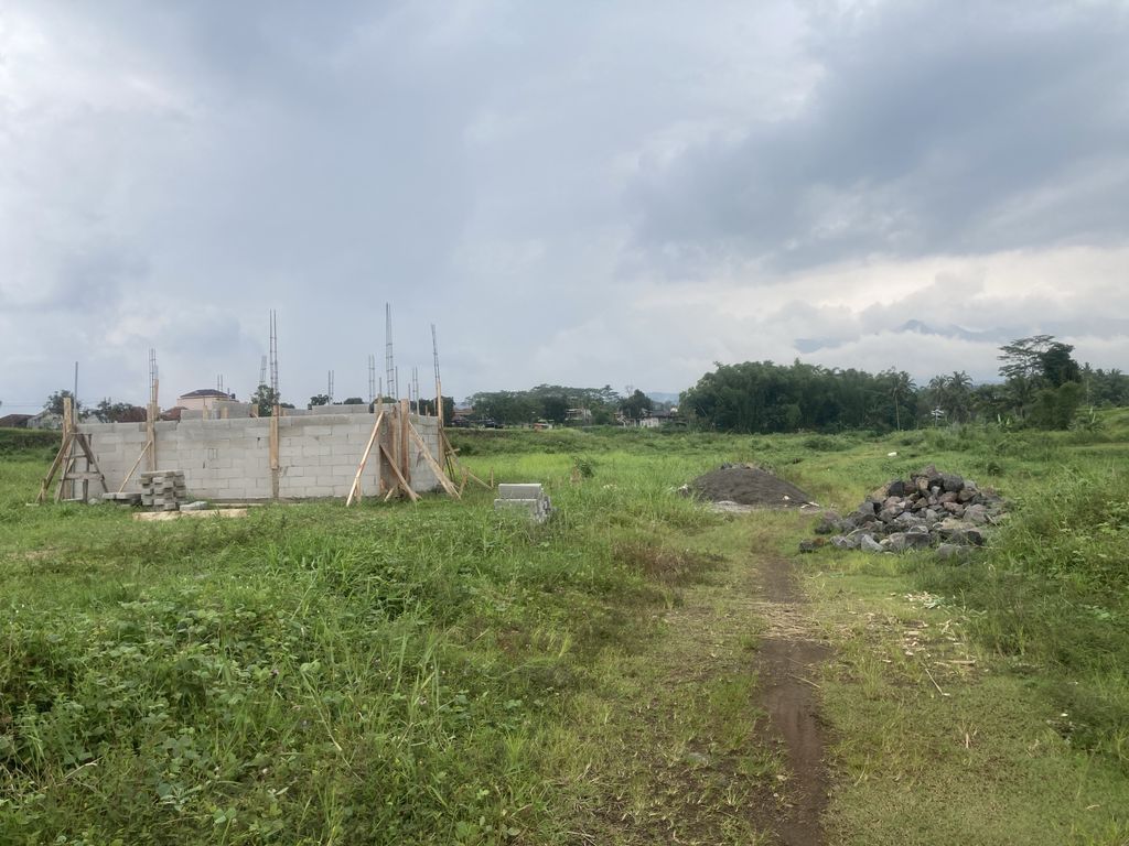 foto posisi tengah perumahan JAMANIS RESIDENCE