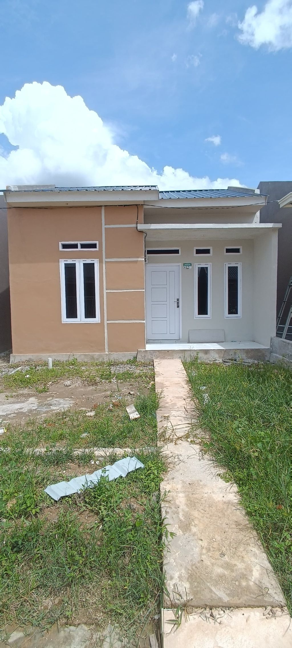 foto tampak rumah tipe Subsidi perumahan Perumahan Bestari Indah