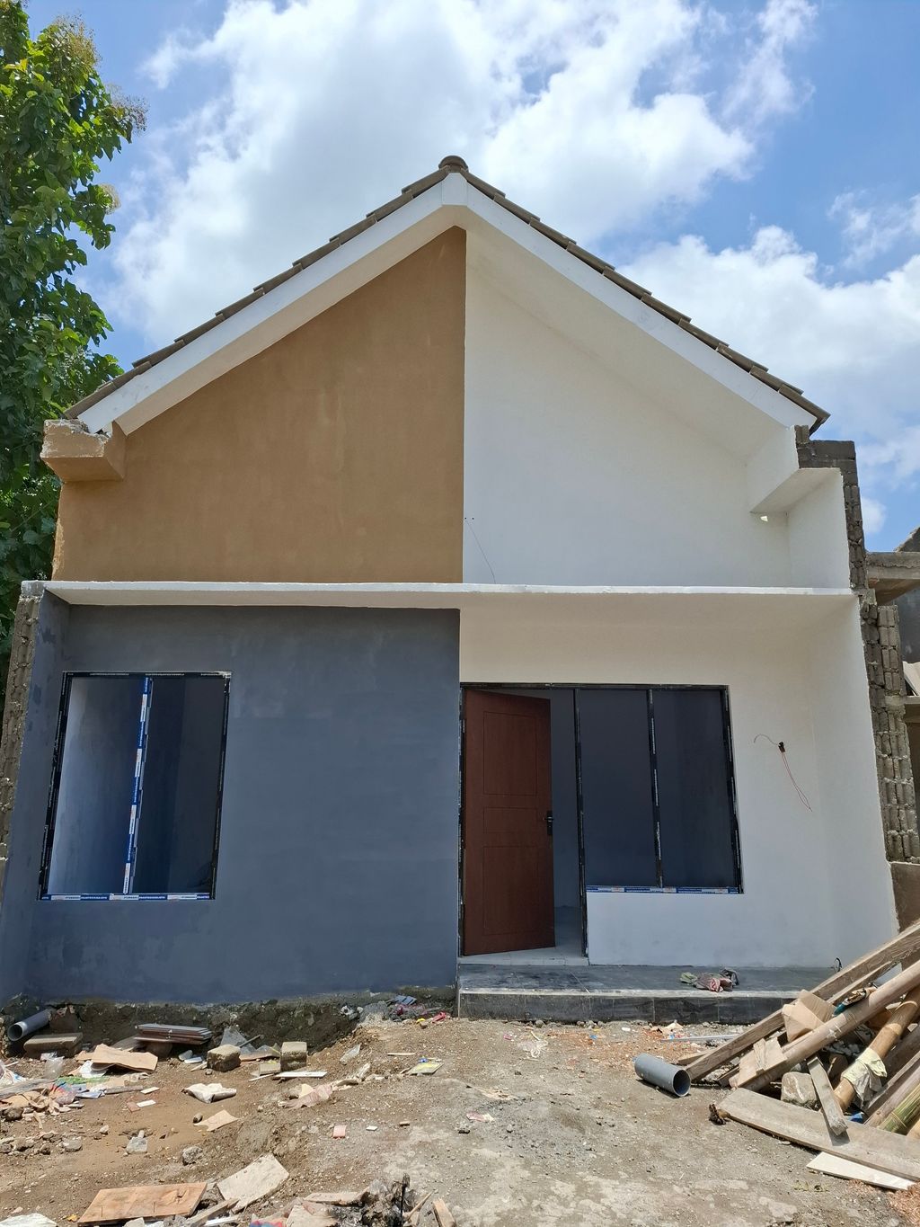 foto contoh rumah perumahan DELTA MEGA LESTARI