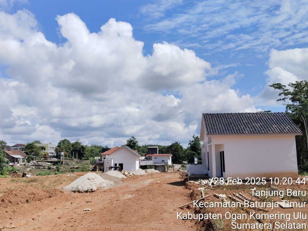 foto gerbang perumahan KEMILING CENTER POINT