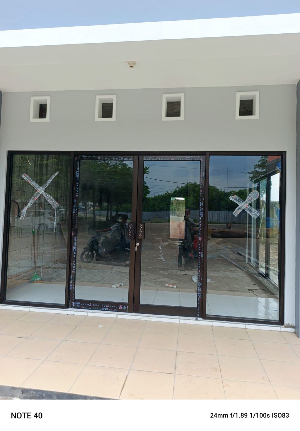 foto tampak rumah tipe 71.25m2 B3 & C3 perumahan Cilegon Green Megablock