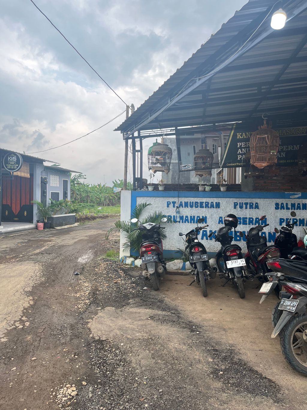 foto gerbang perumahan ANUGERAH PERMAI PAKUMBULAN 4
