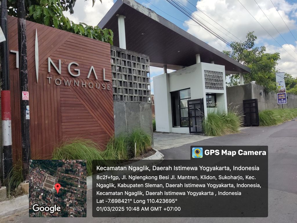 foto gerbang perumahan TINGAL TOWNHOUSE