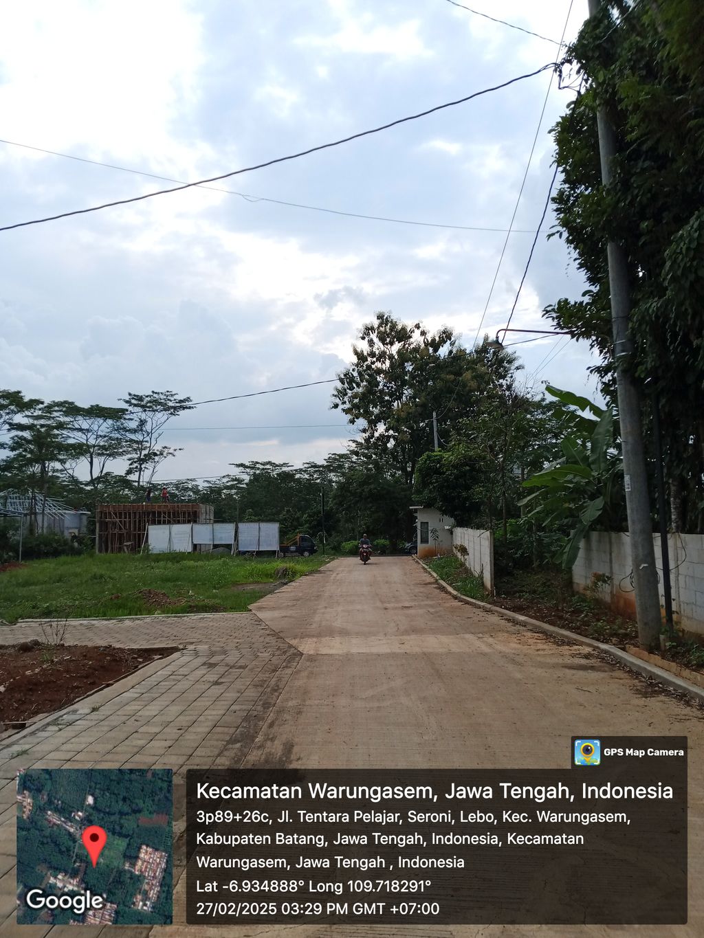 foto gerbang perumahan PURI PRABANATA LEBO 2