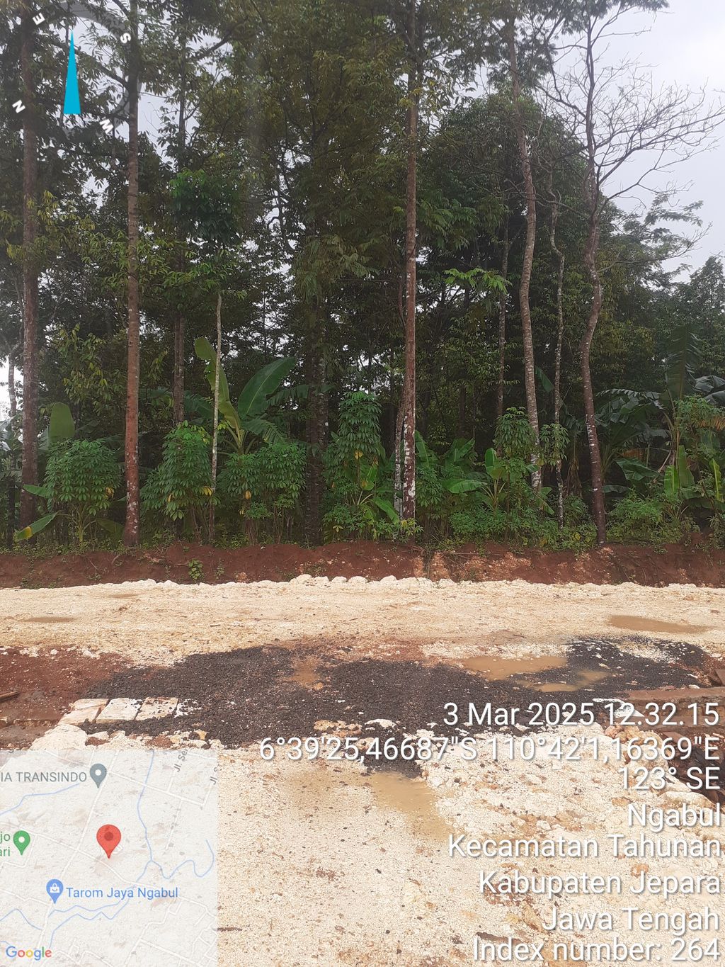 foto posisi tengah perumahan GRIYA NGABUL ASRI