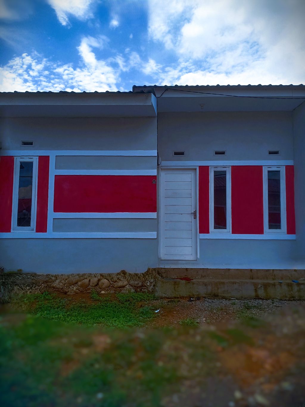 foto tampak rumah tipe 36/72 perumahan GRIYA AQILA BIRING JE'NE
