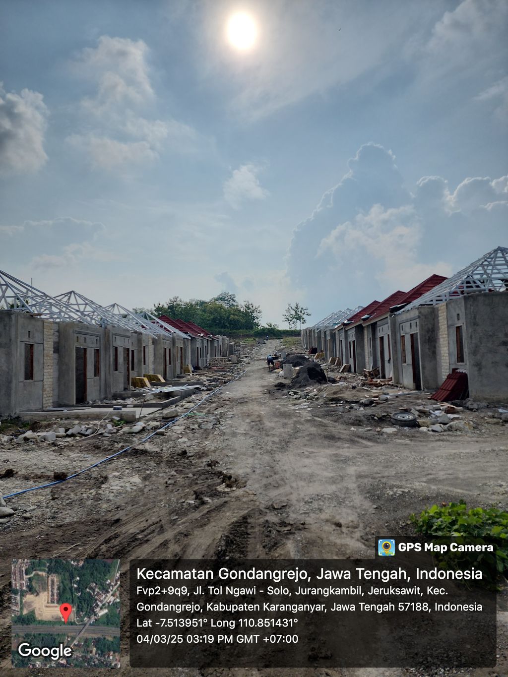 foto posisi tengah perumahan D'SUNAN REGENCY 4
