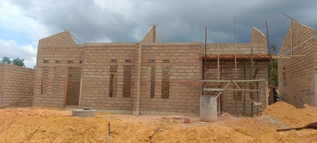 foto contoh rumah perumahan NARENDRA RESIDENCE