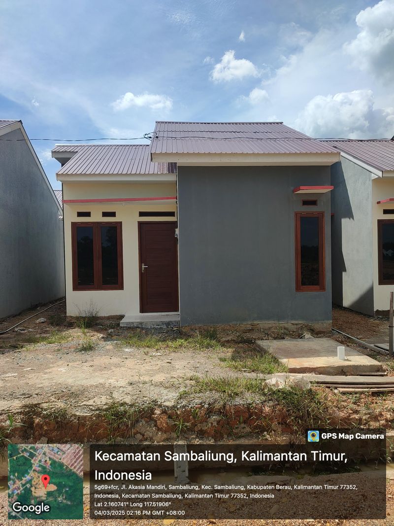 foto contoh rumah perumahan Akasia Village