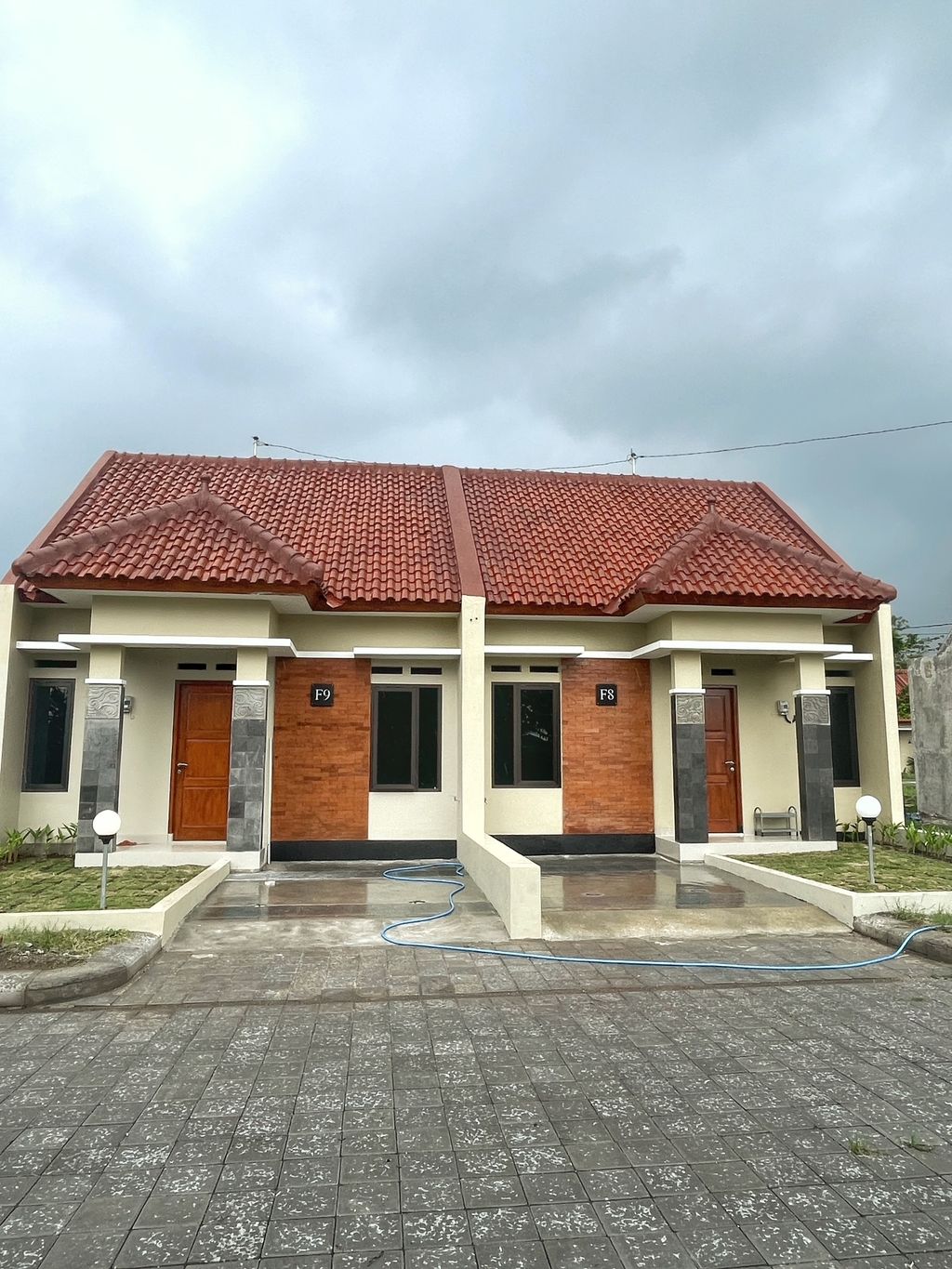 foto tampak rumah tipe 38 perumahan Ambara Citra 2