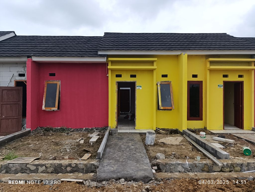 foto tampak rumah tipe 33/60 BLOK A 21 perumahan GRAHA ESTETIKA REGENCY 