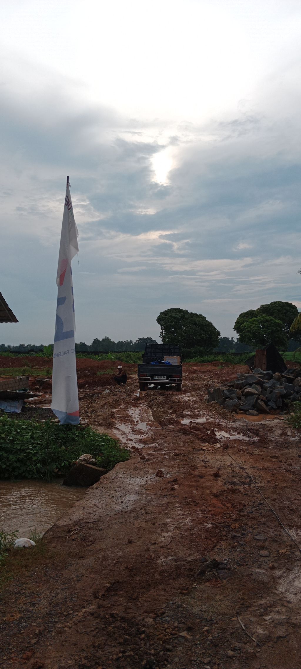 foto gerbang perumahan GRIYA LEMPUYANG SIDOMULYO
