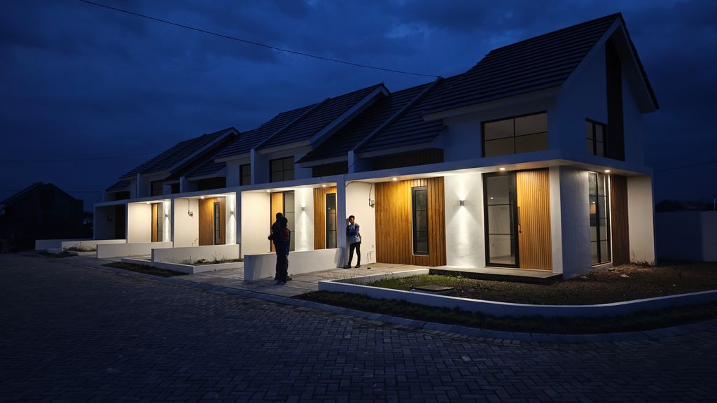 foto tampak rumah tipe CEDAR perumahan GARDENVILLE RESIDENCE