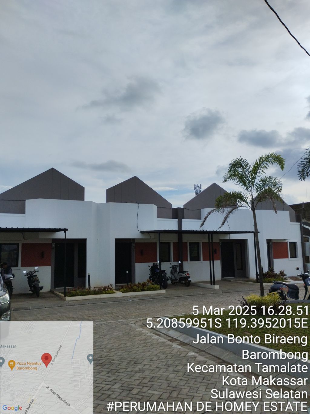 foto posisi tengah perumahan DE HOMEY ESTATE