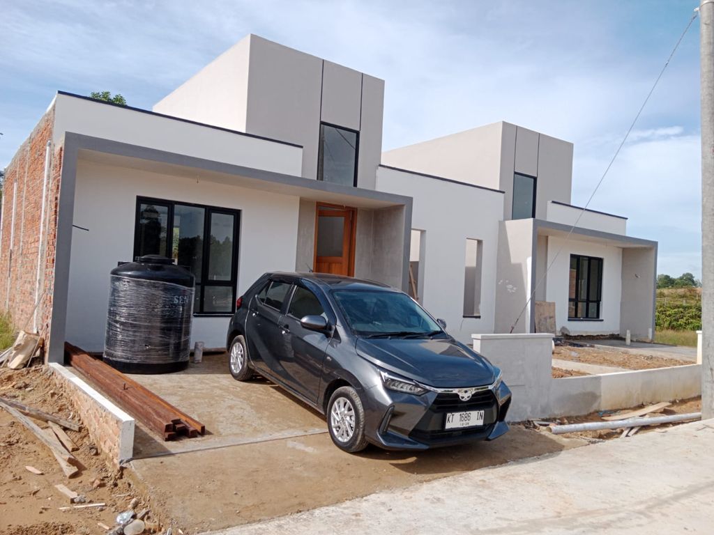 foto contoh rumah perumahan THE PEAK RESIDENCE