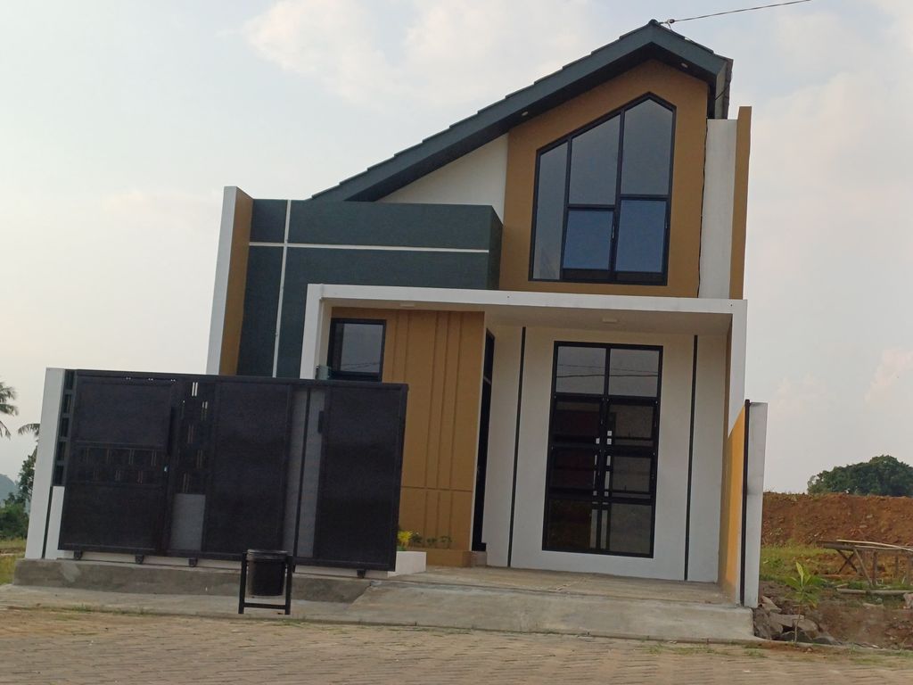 foto tampak rumah tipe 47 perumahan WIROLEGI REGENCY II
