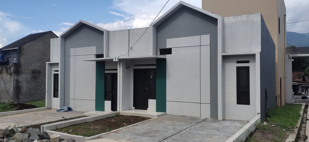 foto contoh rumah perumahan Perumahan Bumi Surya Samende