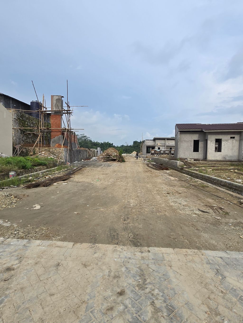 foto gerbang perumahan ROYAL GREEN LAND TAHAP 3