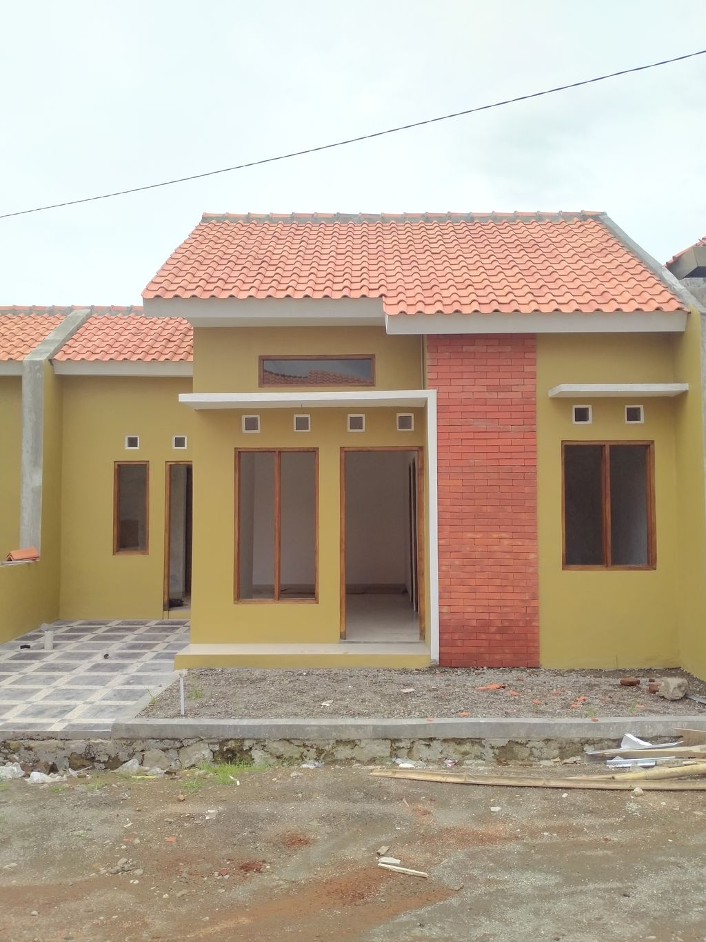 foto tampak rumah tipe B perumahan GRIYA MUKTI MANDIRI 4