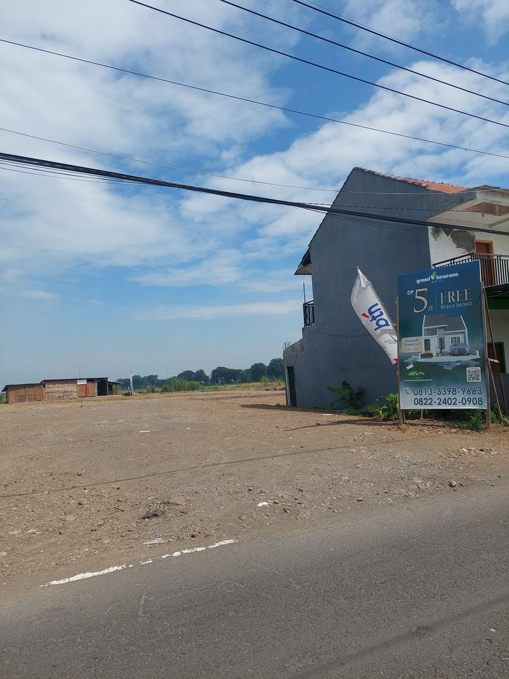 foto gerbang perumahan GRAND KENCANA BEJI