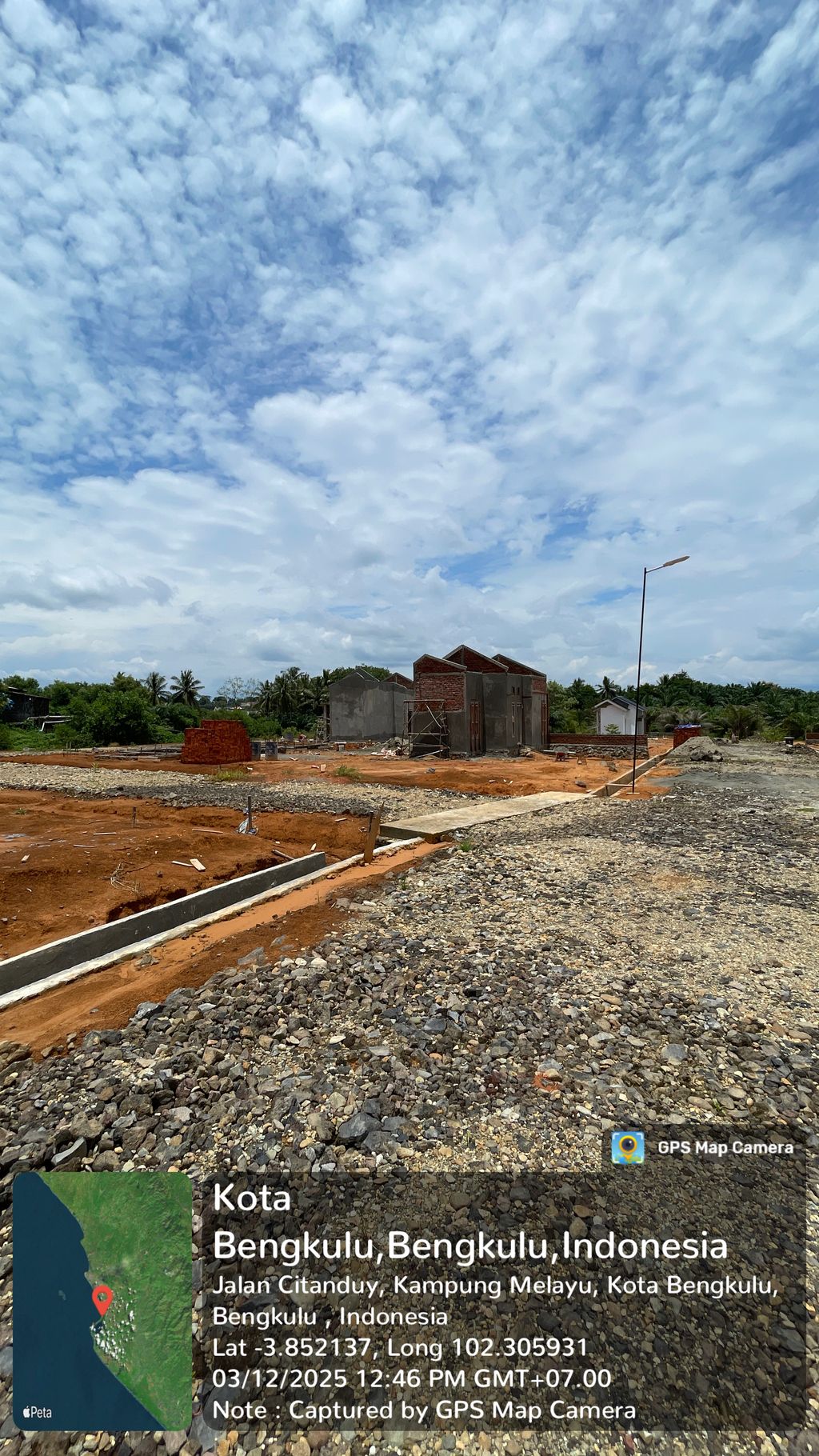 foto posisi tengah perumahan ADAM PARKLAND